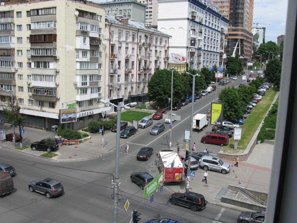 Квартира По Улице Большая Васильковская, 114 Kyiv Exterior foto